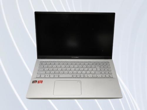 ノートパソコンのASUS