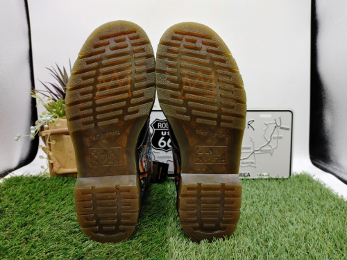 ８ホールブーツの買取