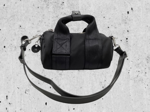 レディースファッションのバッグ