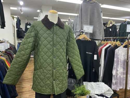 トップスのジャケット