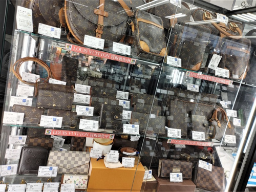 LOUIS VUITTONのルイヴィトン