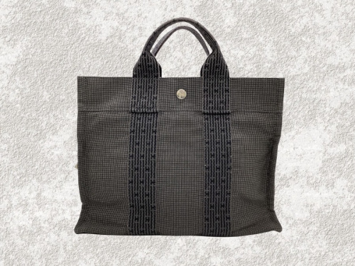 ブランド・ラグジュアリーのバッグ