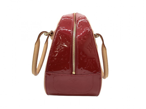 LOUIS VUITTONのヴェルニ