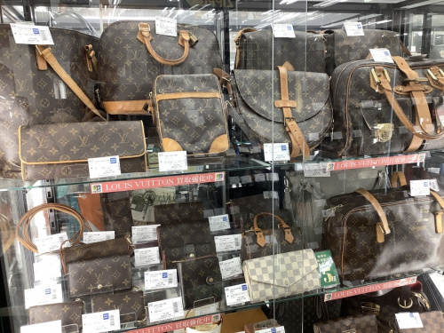 バッグ・財布のLOUIS VUITTON