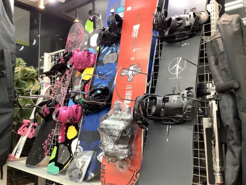アウトドア用品のスノーボード