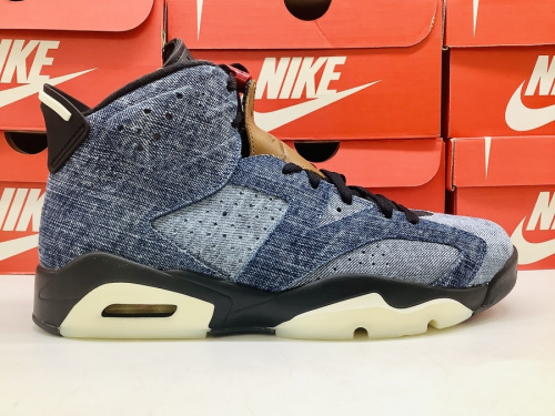 スニーカーの春物