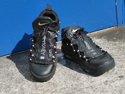 スニーカーのNIKE