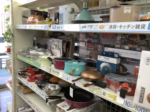 キッチン雑貨の鍋