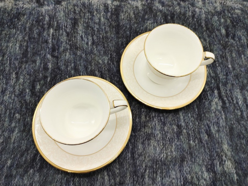 Noritakeのカップ&ソーサー