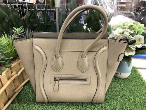 カジュアルバッグのCELINE