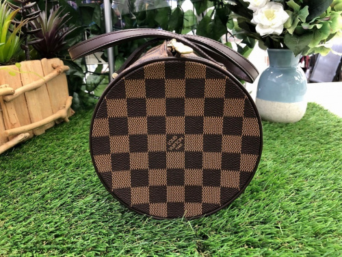 LOUIS VUITTONのルイヴィトン