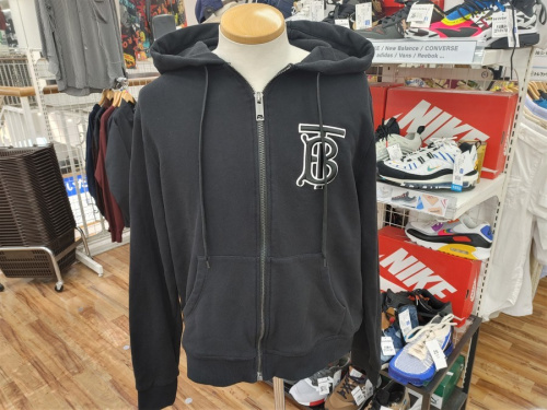 BUREBERRYのTB ZIP PARKA
