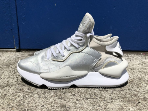 Y-3のワイスリー