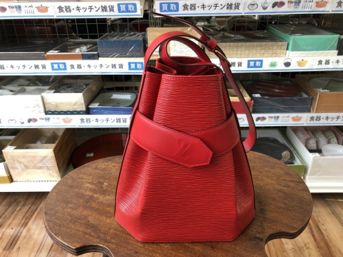 ショルダーバッグのルイヴィトン