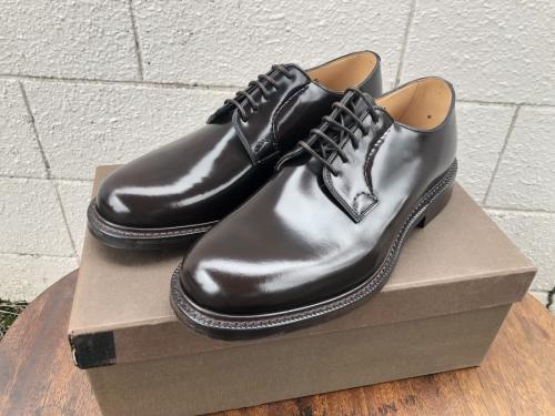 メンズファッションの革靴