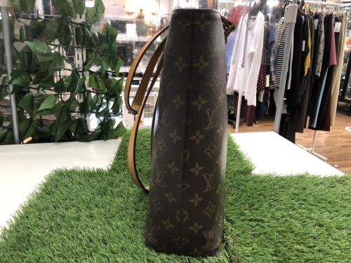 ルイヴィトンのLOUIS VUITTON
