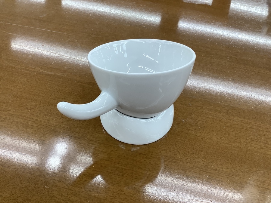 イサム・ノグチ VITRA カップ＆ソーサー Amazon.co.jp: vitraイサムノグチカップ&ソーサー ヴィトラ