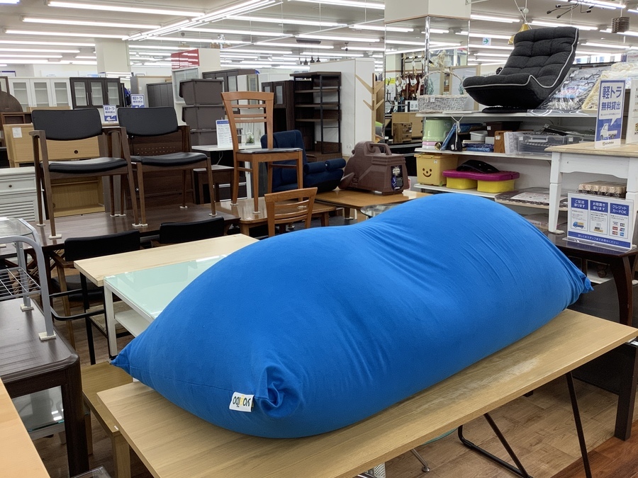 YOGIBOのビーズクッションのご紹介！【トレファク入間店家具紹介22-10】 yogibo(ヨギボー)ビーズソファが入荷致しました！｜2022年04月09日