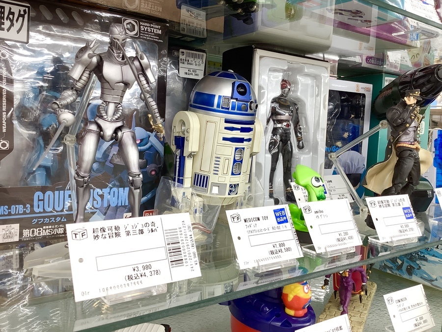 ワンピース フィギュア　小物　まとめ売り ワンピースフィギュア まとめ売り8体セット - メルカリ