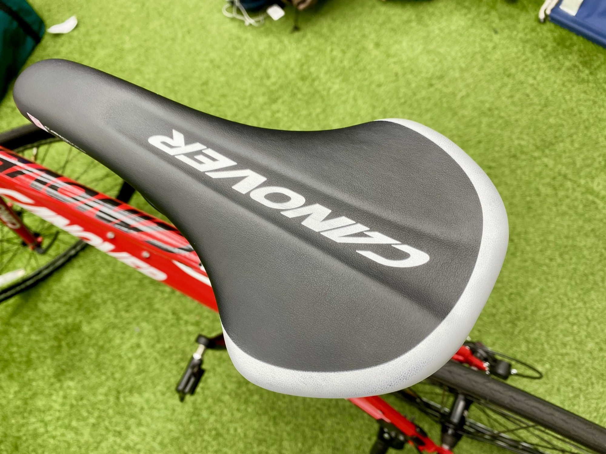 CANOVER(カノーバ―)のロードバイク販売中です！！｜2022年09月05日 