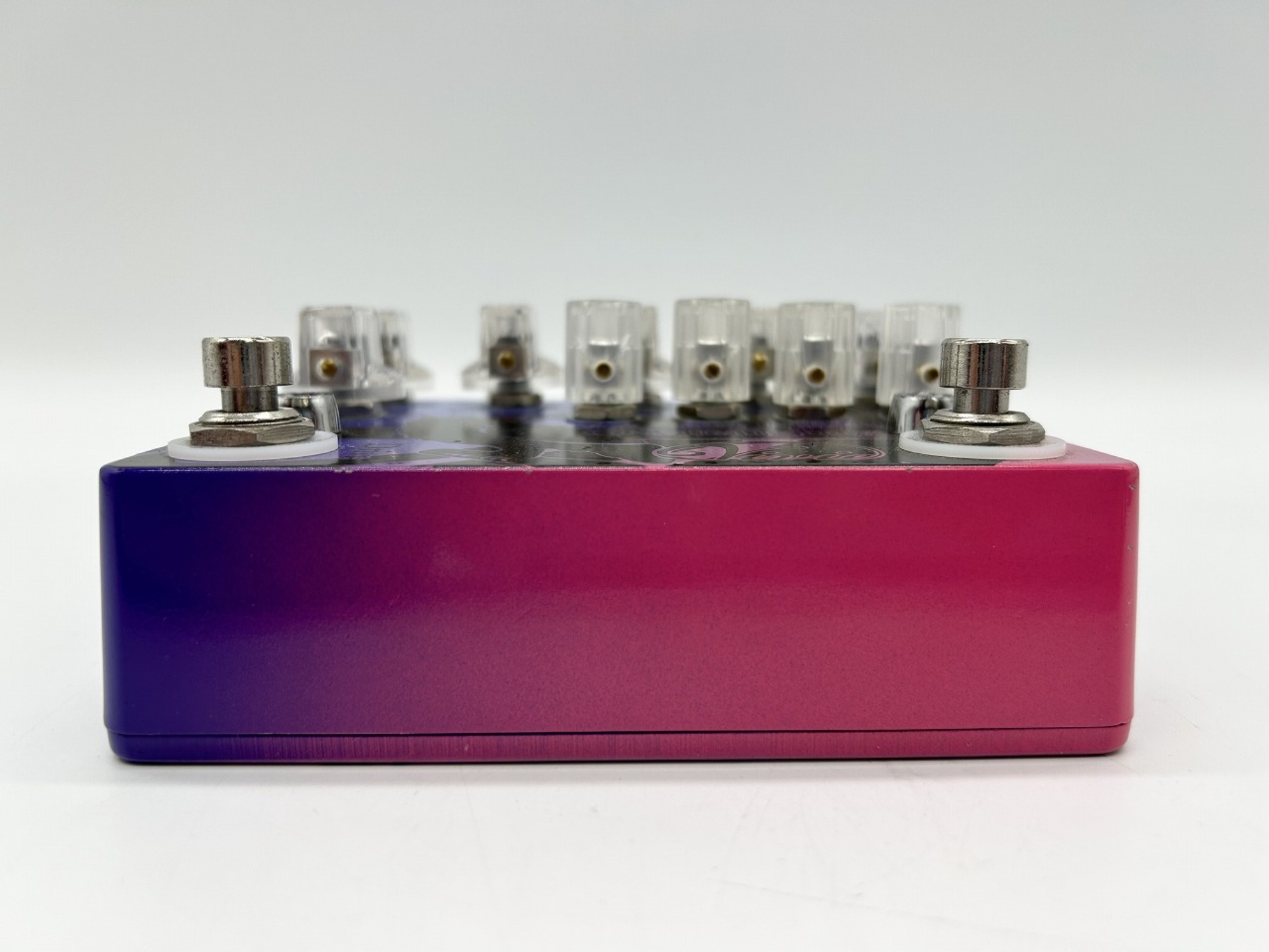 vivie (ヴィヴィ) のベース用プリアンプOwlMighty(オール