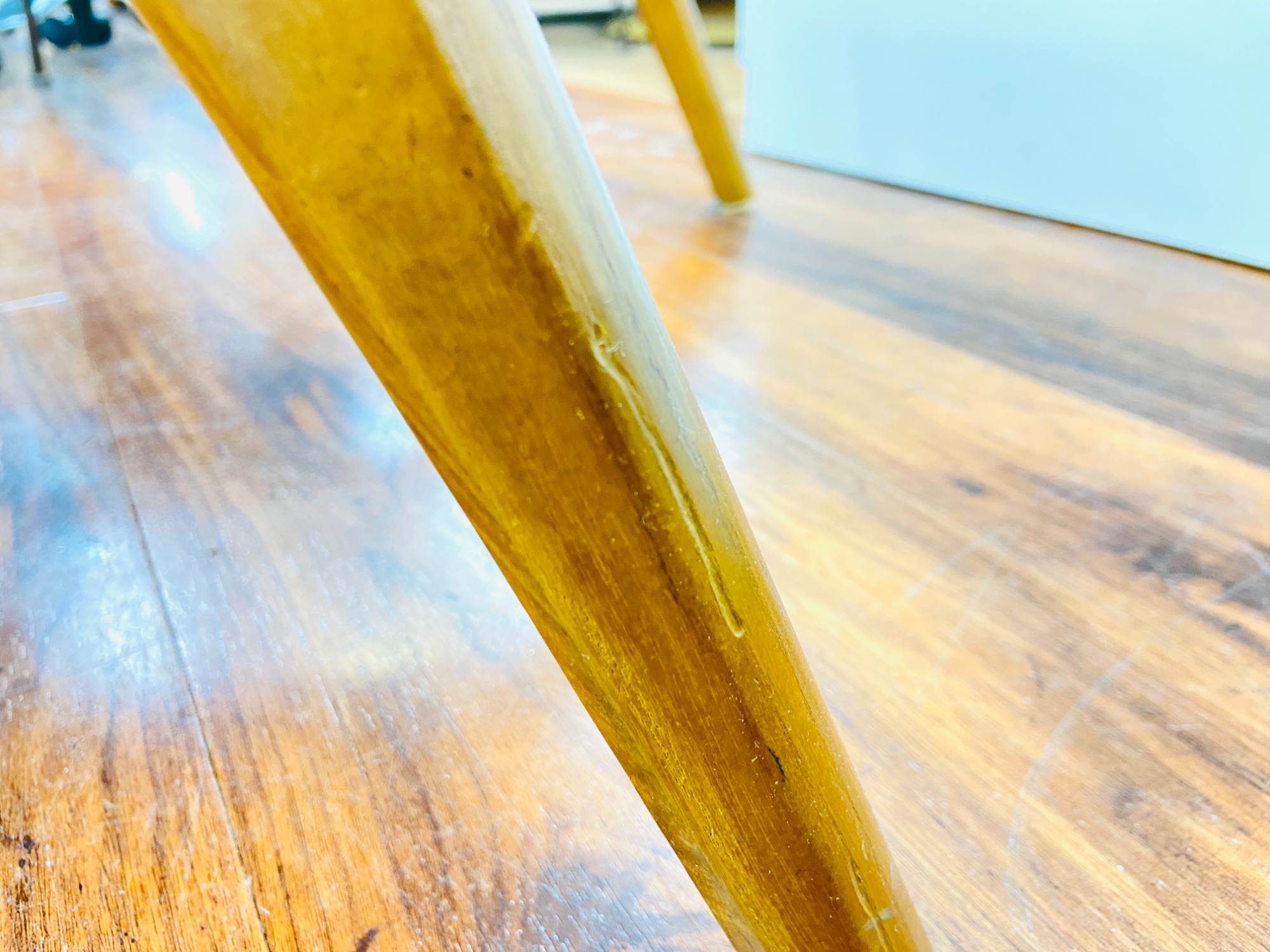ACME Furniture(アクメ ファニチャー) のWARNER ARM CHAIR(ワーナー