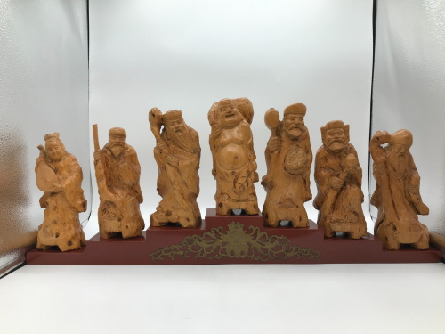 木彫りの七福神（台座付き）を買取入荷いたしました。【小平店