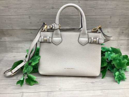 BURBERRY（バーバリー）のバーバリーバナーが入荷いたしました