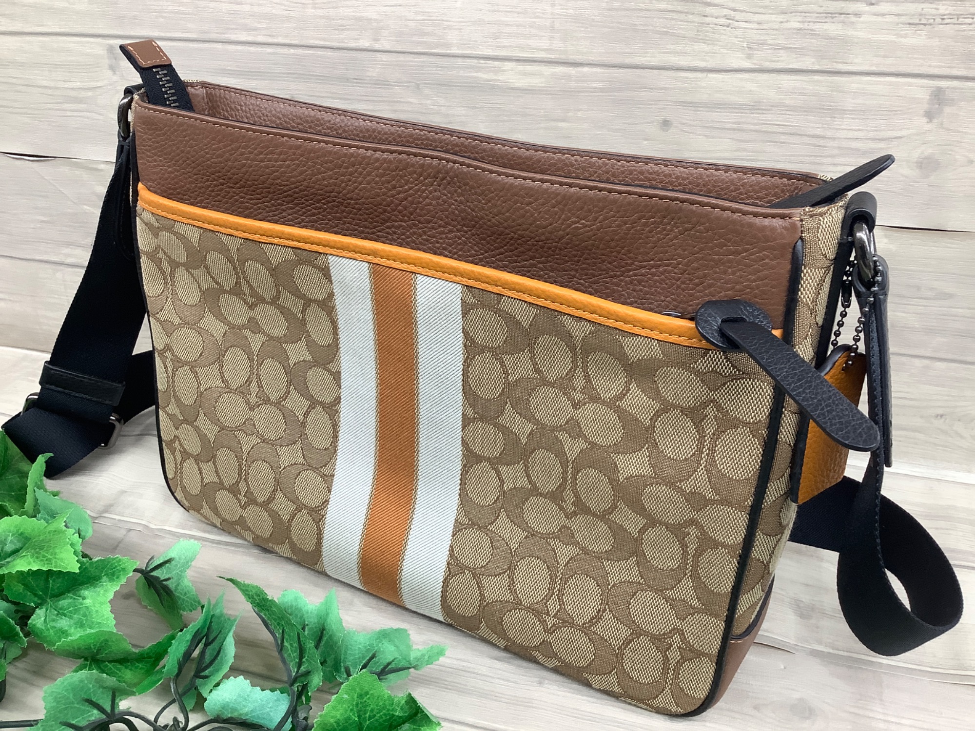 ブランド20選買取20％UP開催中】COACH (コーチ)トンプソンクロス