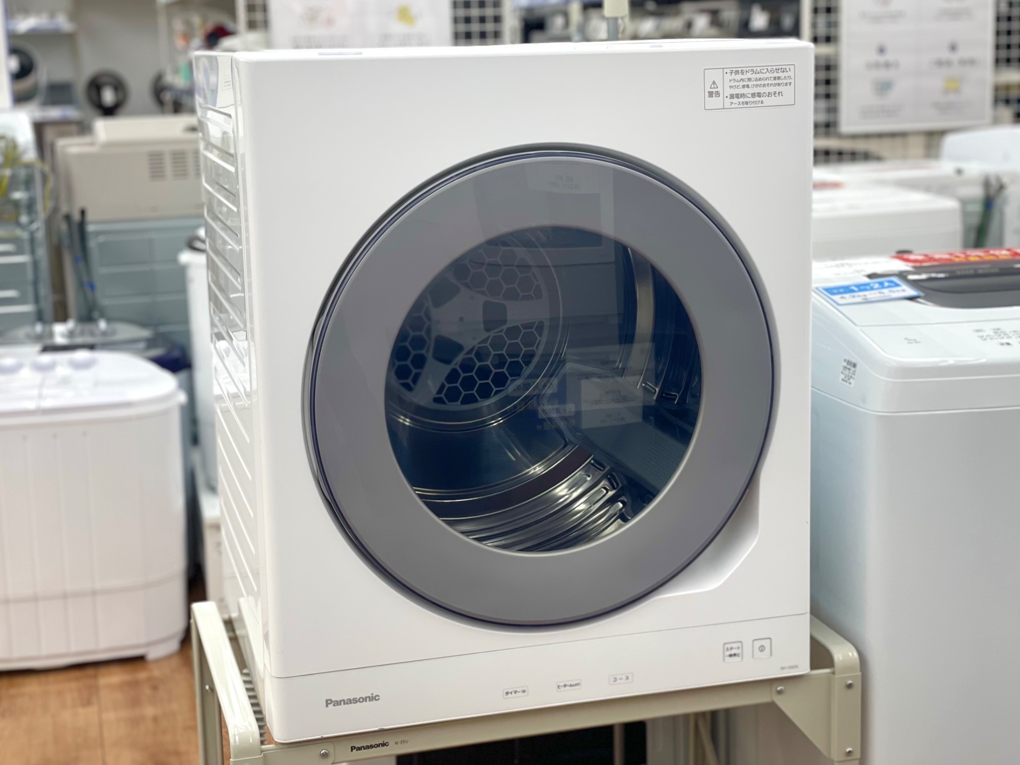 Panasonic (パナソニック) 衣類乾燥機 NH-D605 2024年製 が買取