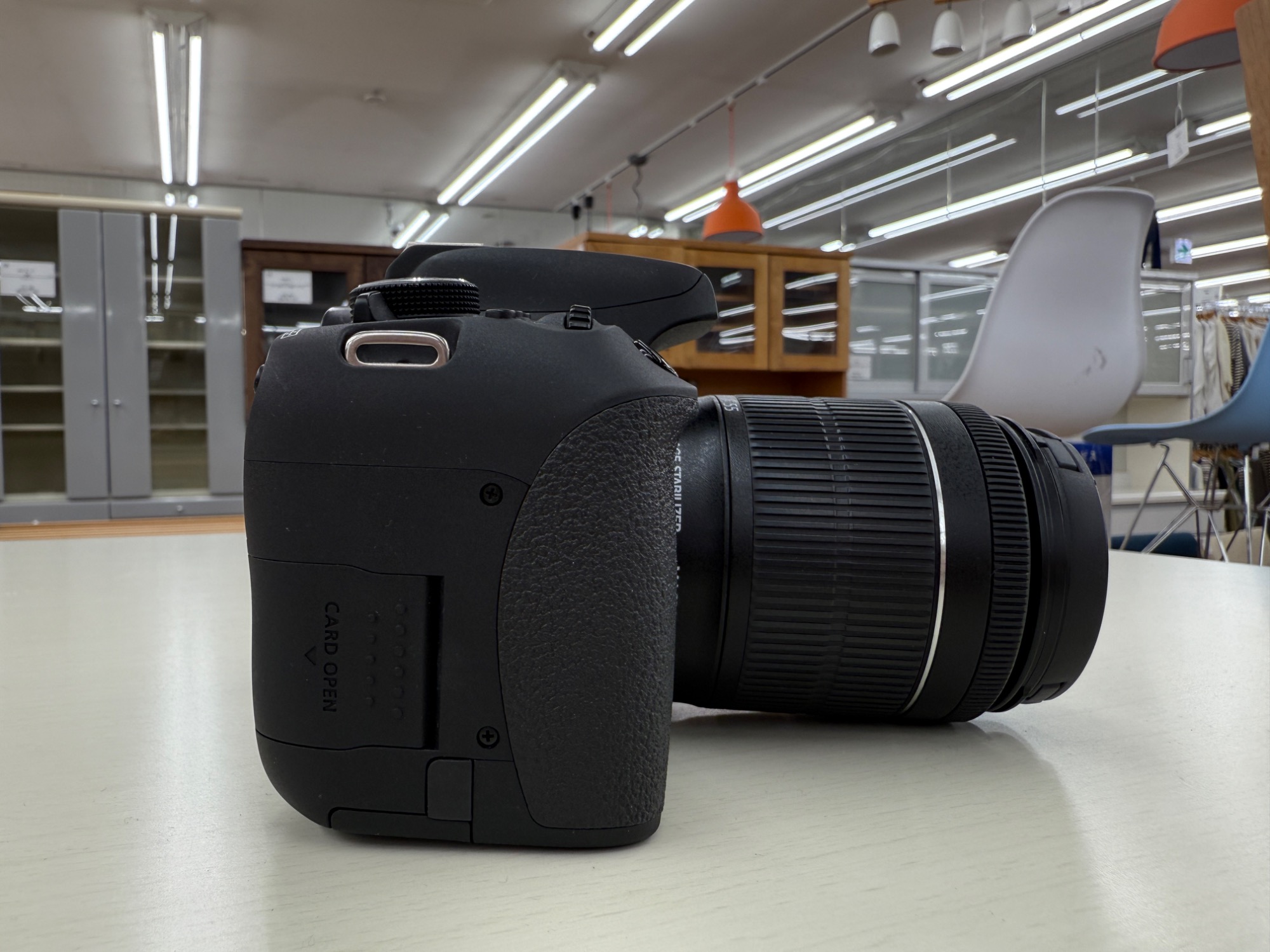 Canon(キャノン）のデジタル一眼レフカメラ EOS Kiss X8iが買取