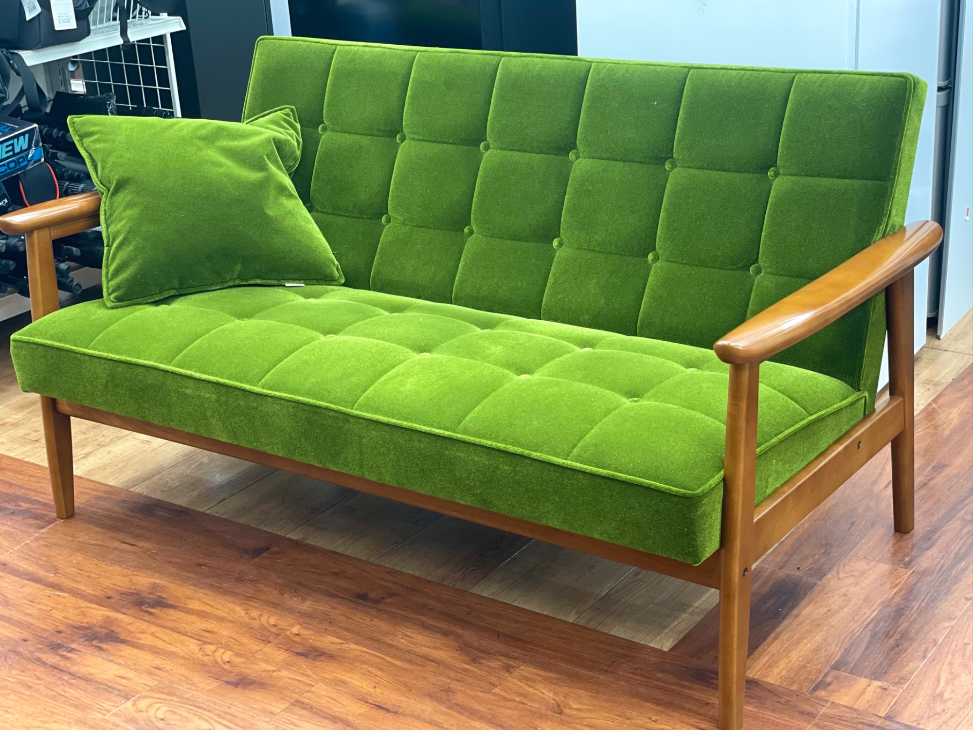 カリモク　Kチェア　ソファー　引き取り カリモク Kチェア ソファー 引き取り ソファに座る時間が増え