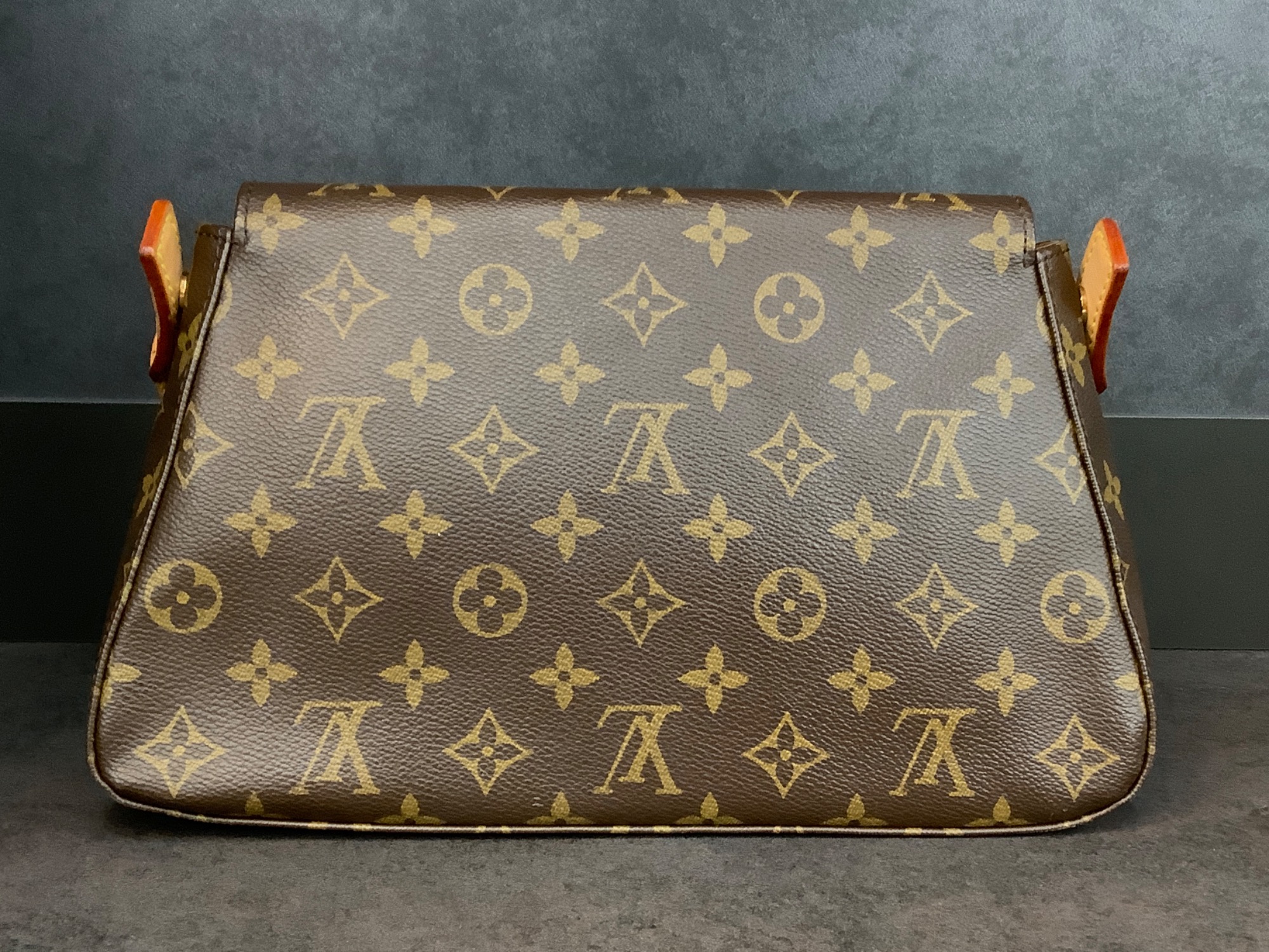 LOUIS VUITTON（ルイヴィトン） ミニルーピング モノグラムを買取入荷 