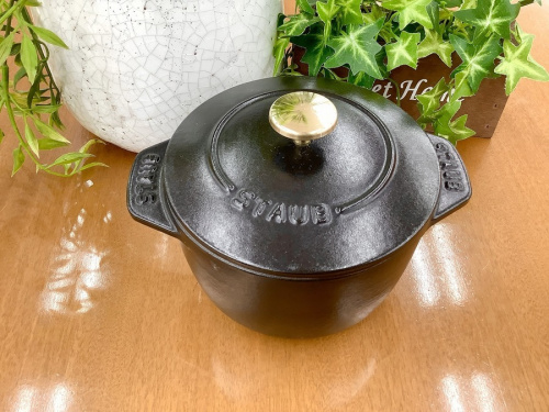 キッチン雑貨のストウブ