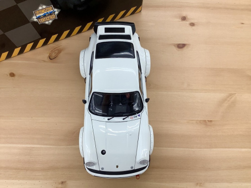 ミニカーのミニカー