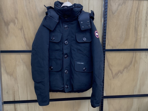 トップスのジャケット