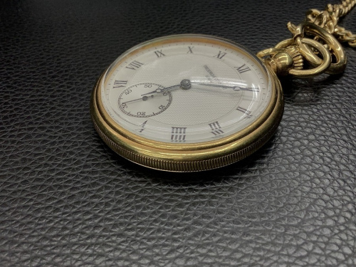 腕時計のFREDERIQUA CONSTANT
