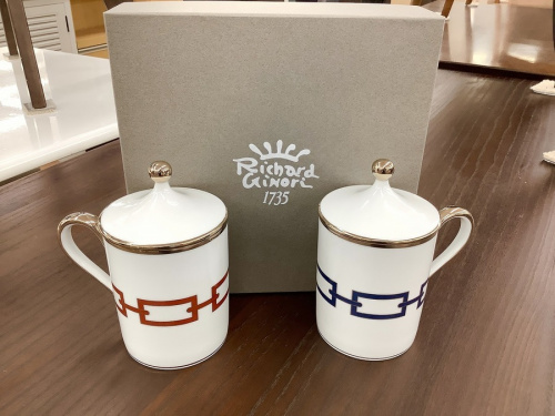 テーブルウェアの洋食器