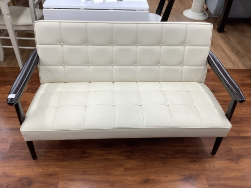 生活家具のソファー