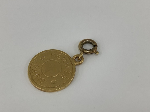 ペンダントのペンダントトップ