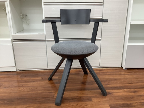 生活家具のイス