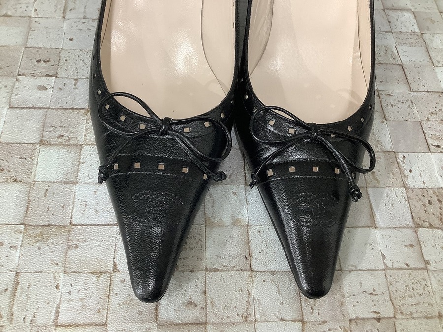 オールシーズン使えるCHANEL（シャネル）のヒールパンプス｜2022年04月