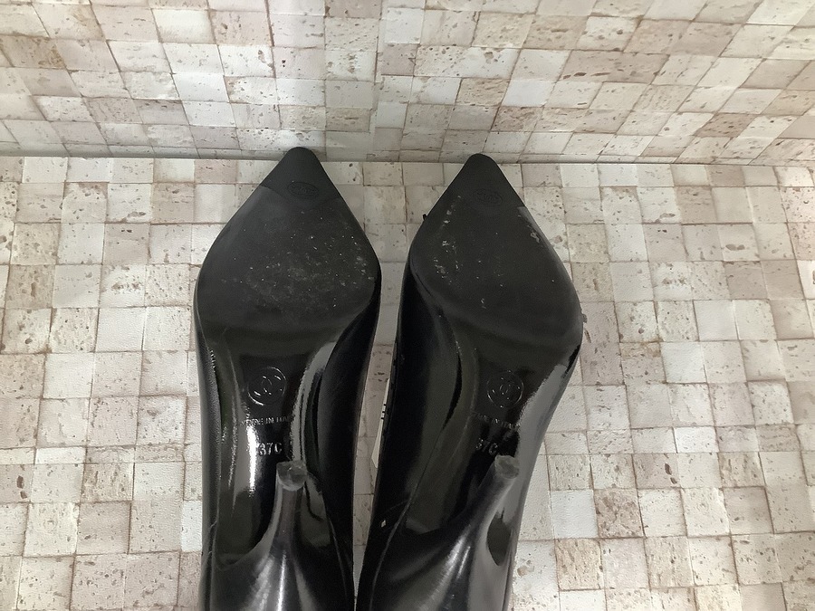 オールシーズン使えるCHANEL（シャネル）のヒールパンプス｜2022年04月