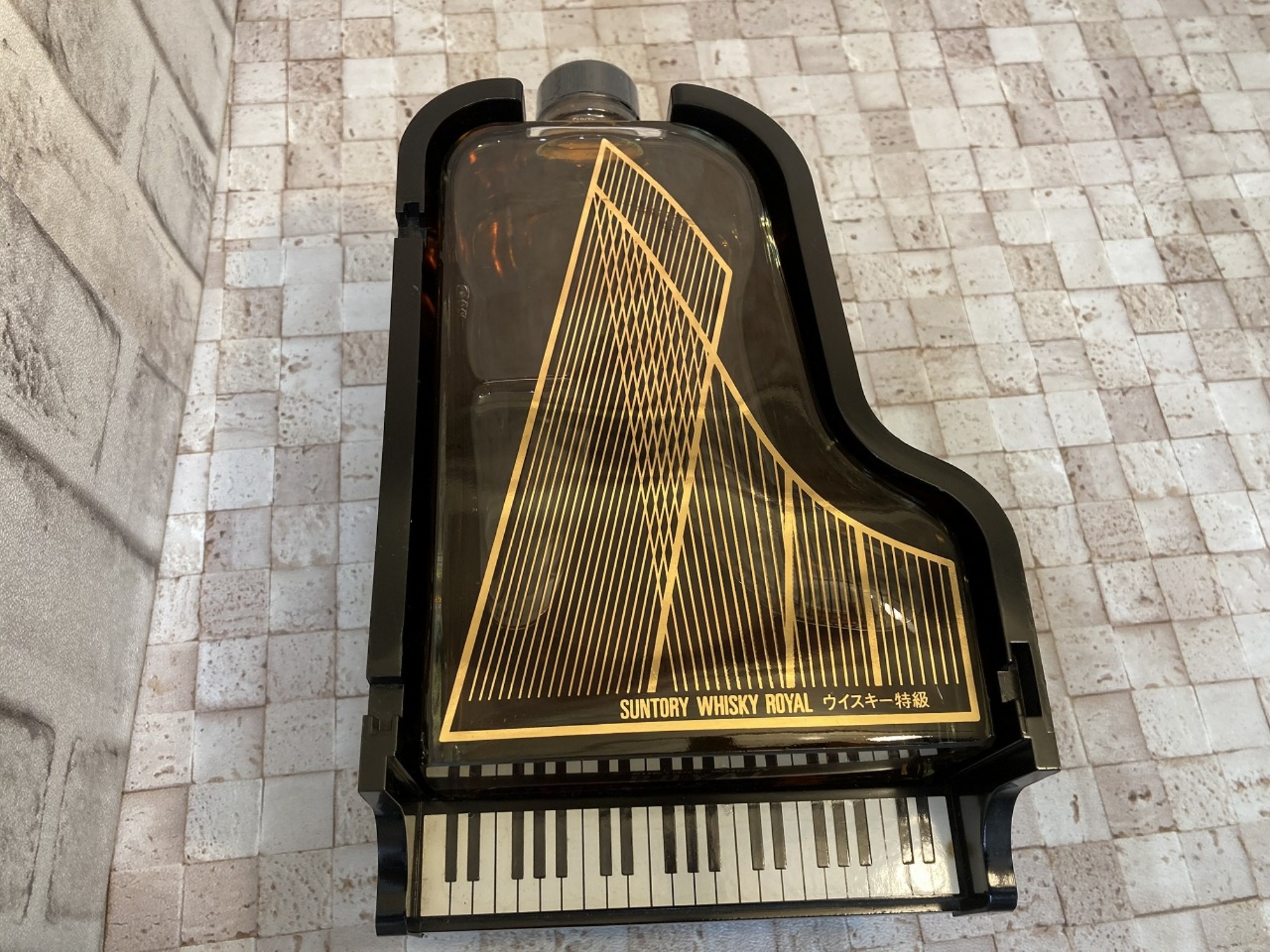 箱付き 響 ピアノ型ボトル サントリー SUNTORY 【公式通販】