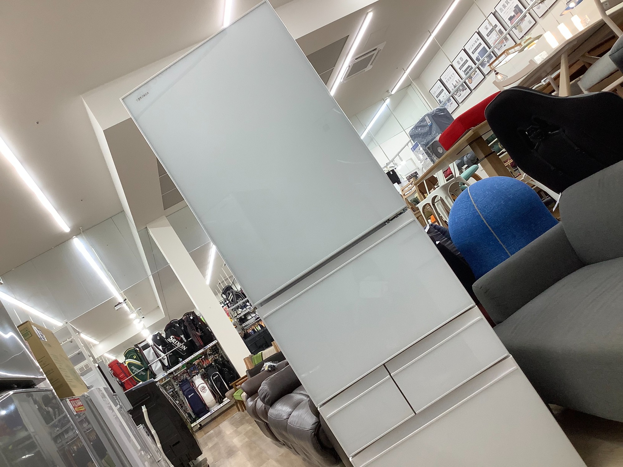 送料設置無料　東芝　大型冷蔵庫　人気モデル　410L 東芝（TOSHIBA） 1ドア冷凍庫｜GF-W14HS(HT)｜[通販]ケーズデンキ
