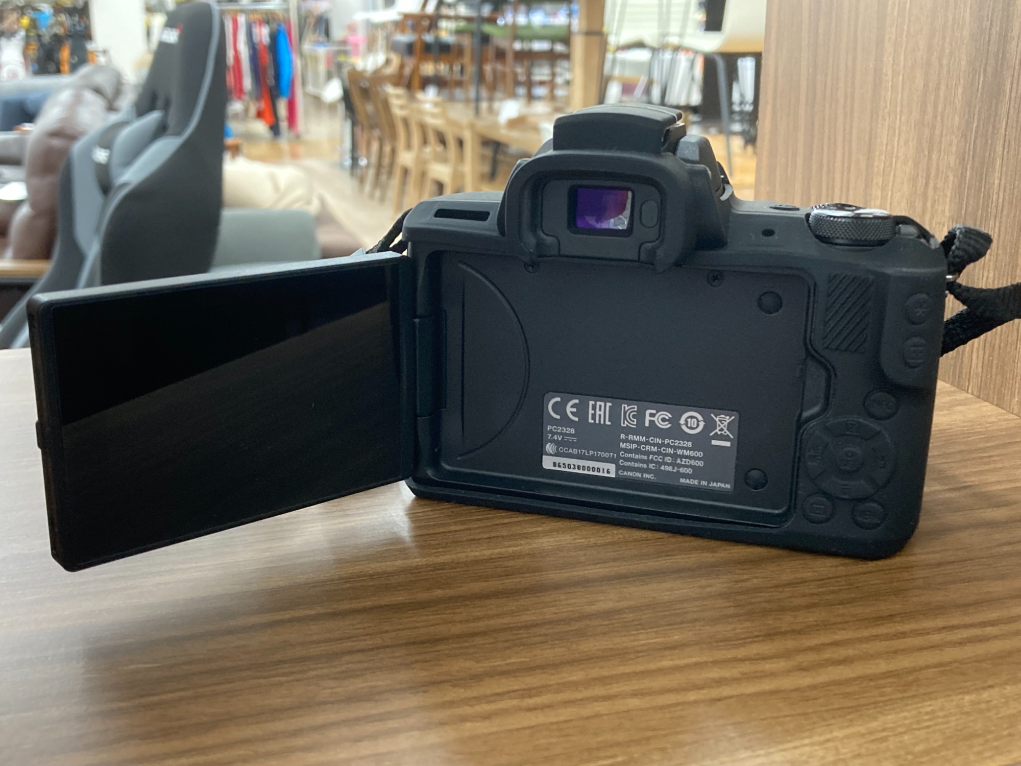 Canon(キャノン)の一眼レフカメラ EOS M50のご紹介です！｜2023年12月