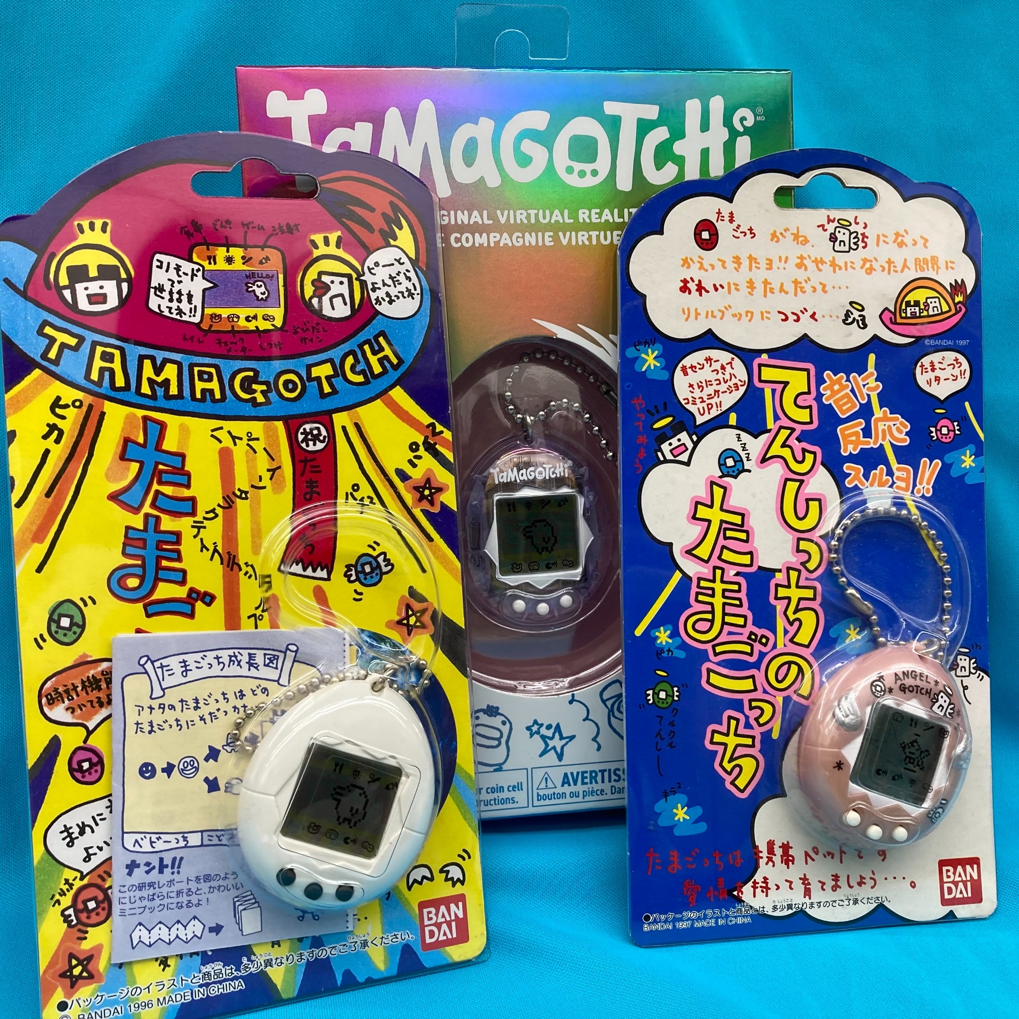たまごっち【限定品25周年記念モデル 海外限定 スケルトン】を