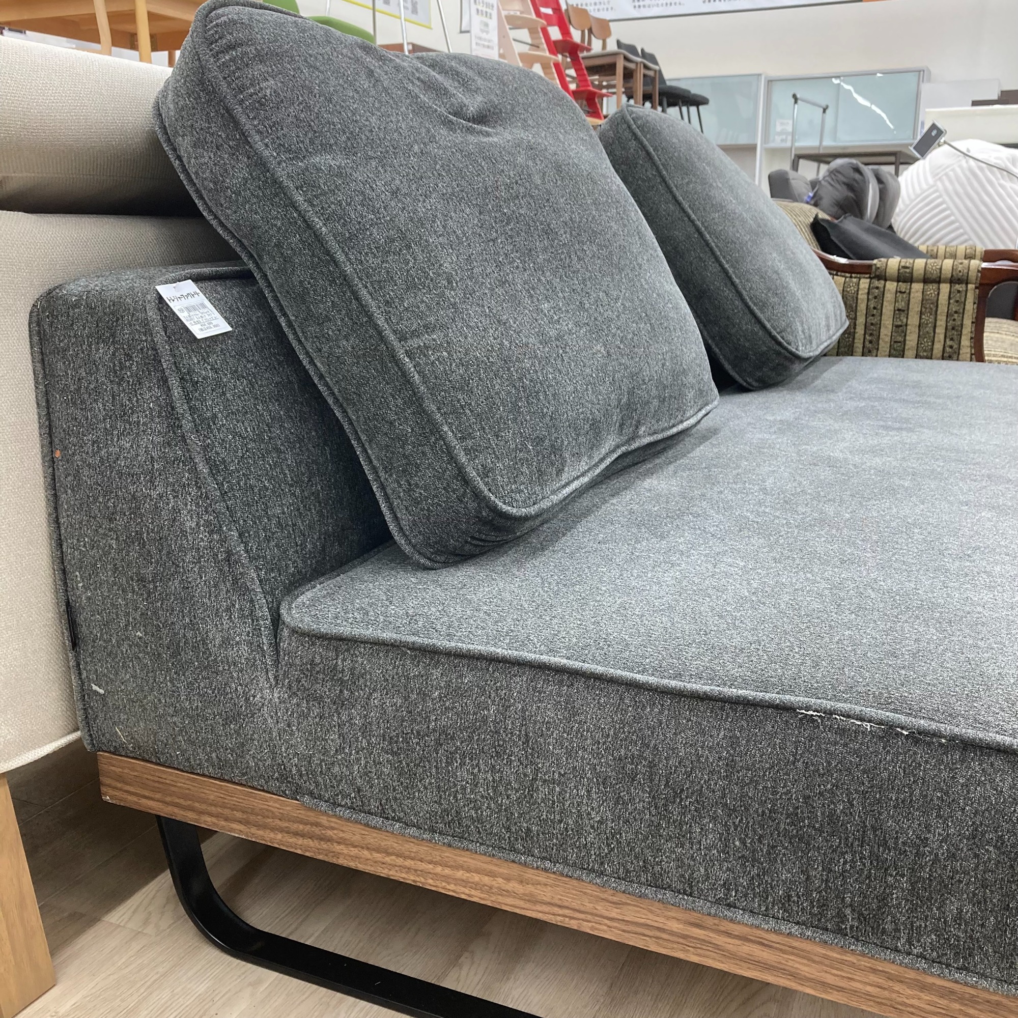 ご来店限定】FUJI FURNITURE(フジファニチャー) 3人掛けソファー