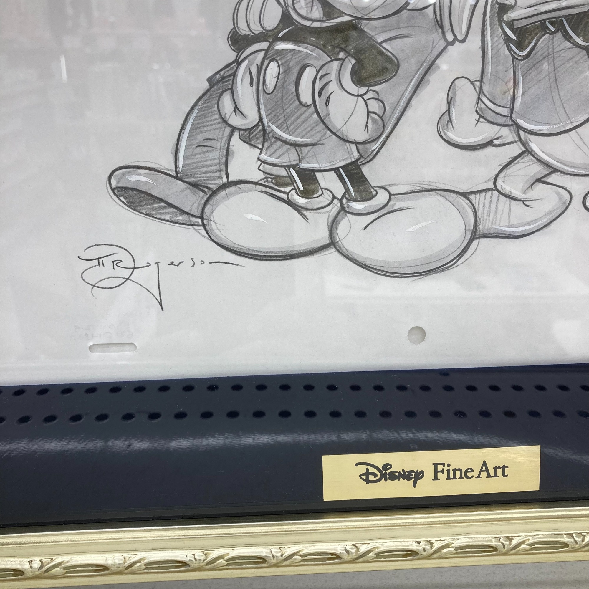 鉛筆デッサン：Disney Fine Art：寄り添う友達 A Friend to Lean