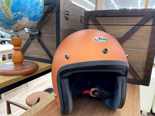 バイク用ヘルメットのarai